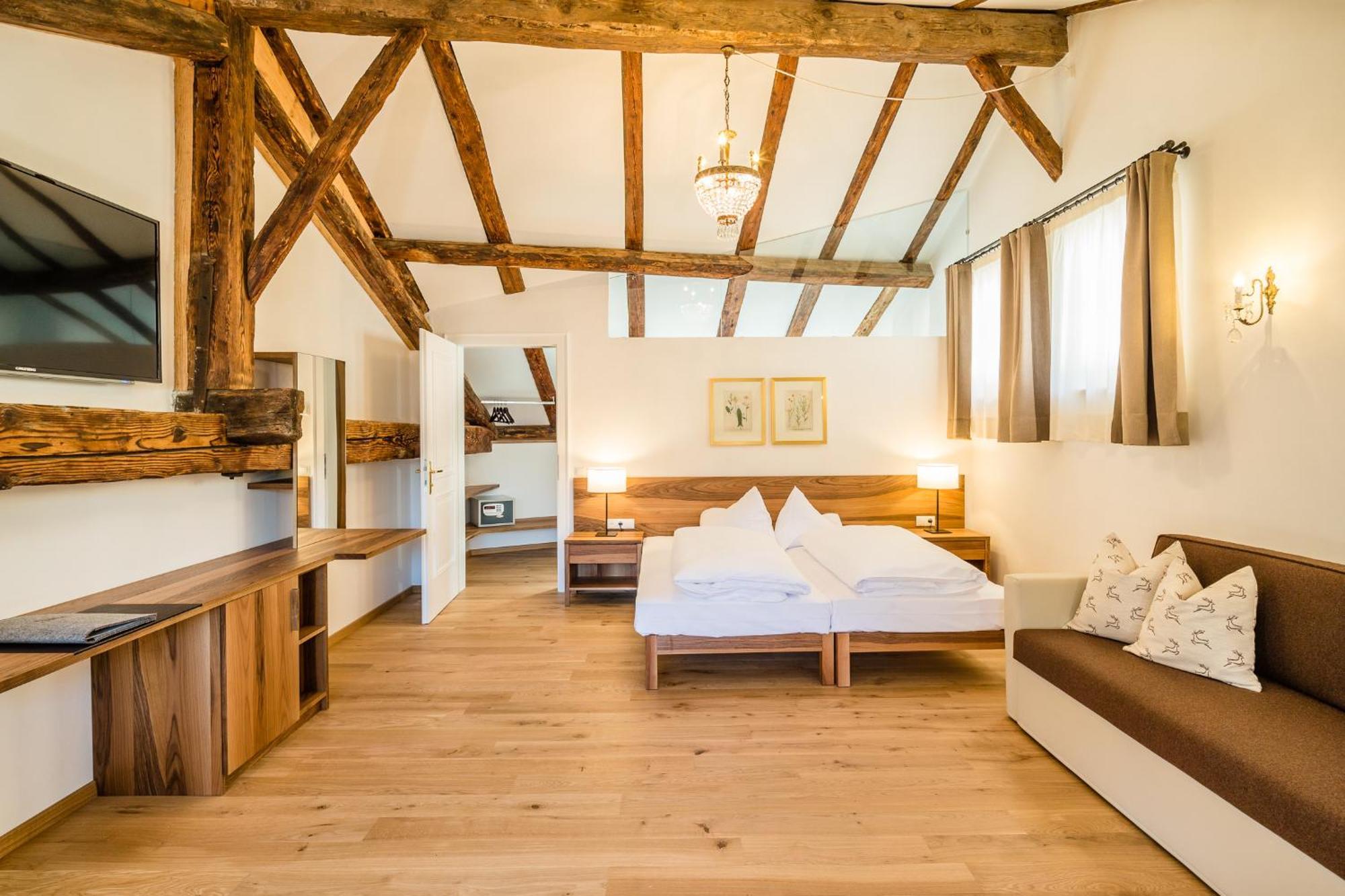 Romantik Hotel Jagdhof Кальдаро Экстерьер фото